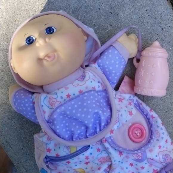 Cabbage Patch Kids/12" Baby Doll/Hearts/Stars/Moons Outfit/Hat/Bib/Bottle - Picture 7 of 8